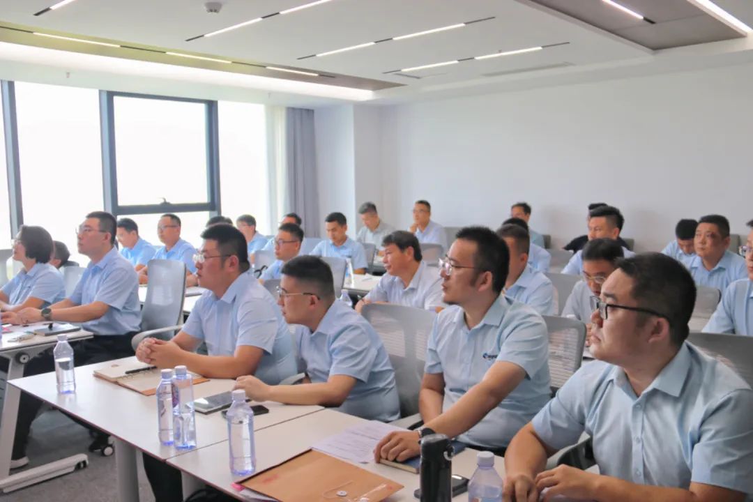 2024年上半年中層管理干部述職會(huì)議：述職曬答卷，砥礪再奮進(jìn)。